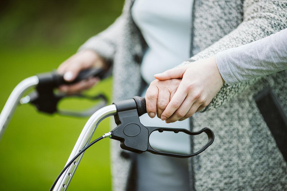 caminadores para personas mayores